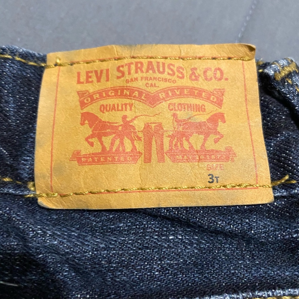 Little boys Levi Jean Shorts sz 3T